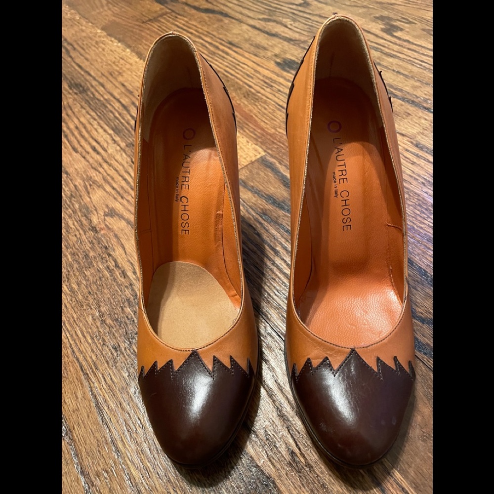 L’autre Chose orange and brown leather heels